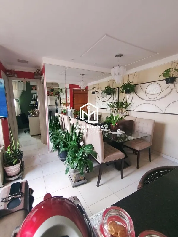 Apartamento de dois quartos, de canto, bem localizado no Condomínio Belle Luna n...
