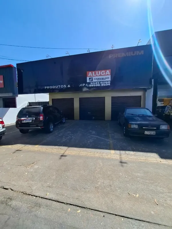 Excelente galpão com 120 m² de área construída, contando com amplo vão livre.O i...