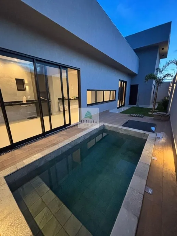 Casa de Alto Padrão ,Conforto, Estilo e Localização Privilegiada! Apresentamos e...
