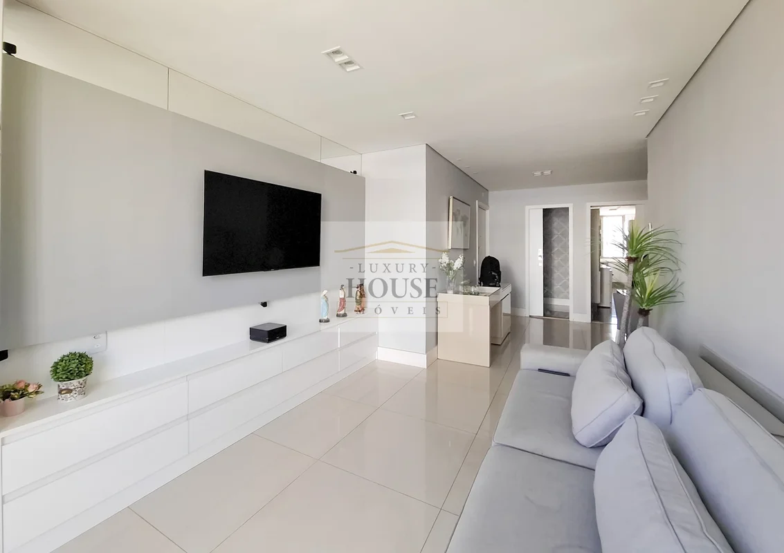 Descubra este amplo e confortável apartamento de 4 dormitórios, sendo 4 suítes, ...