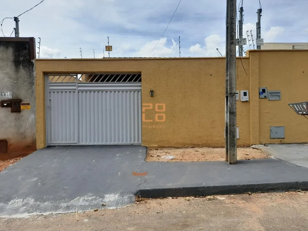Casa para alugar com 2 quartos com 90m², localizada na Rua CV-13, Center Ville. ...
