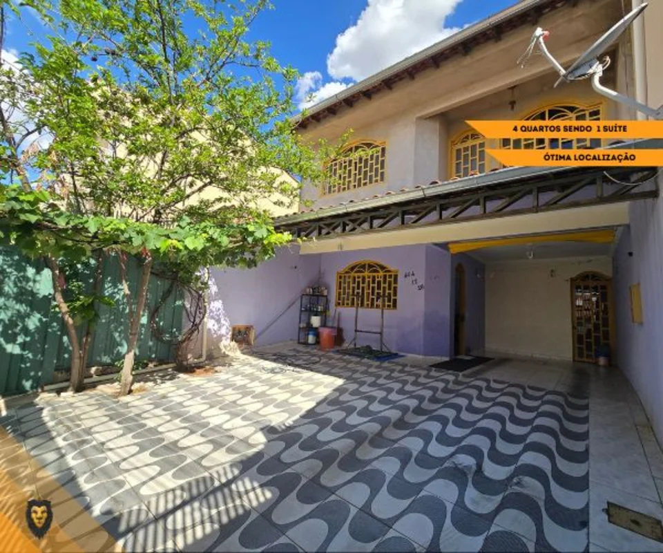 Excelente Sobrado na QR 404 Samambaia NorteSobrado 4 quartosPavimento térreo: Sa...