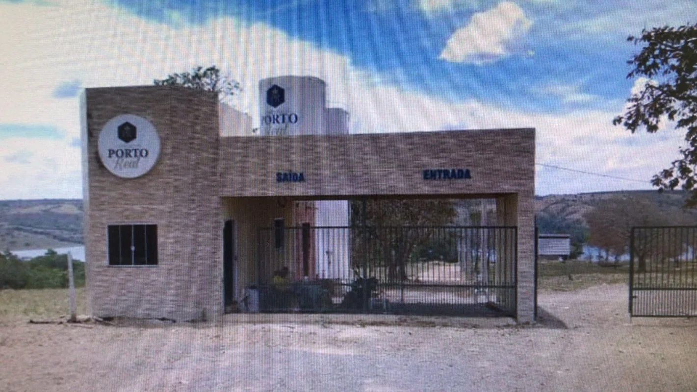 Descubra uma encantadora oportunidade em Alexania GO: uma charmoso rancho de 120...