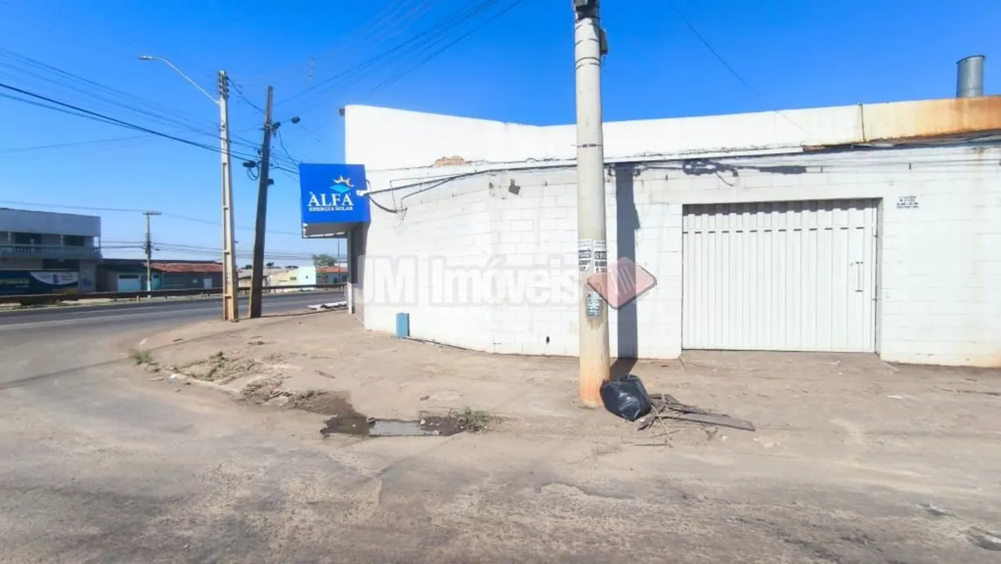 Galpão comercial, com 363 m2, entrada pra veículo - pe direito 6 metros, esquina...