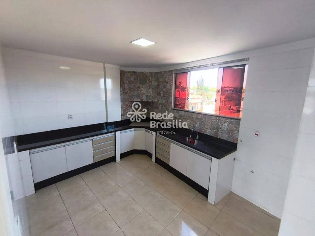 Oportunidade imperdível! Duplex à venda em excelente localização!Duplex com 190m...