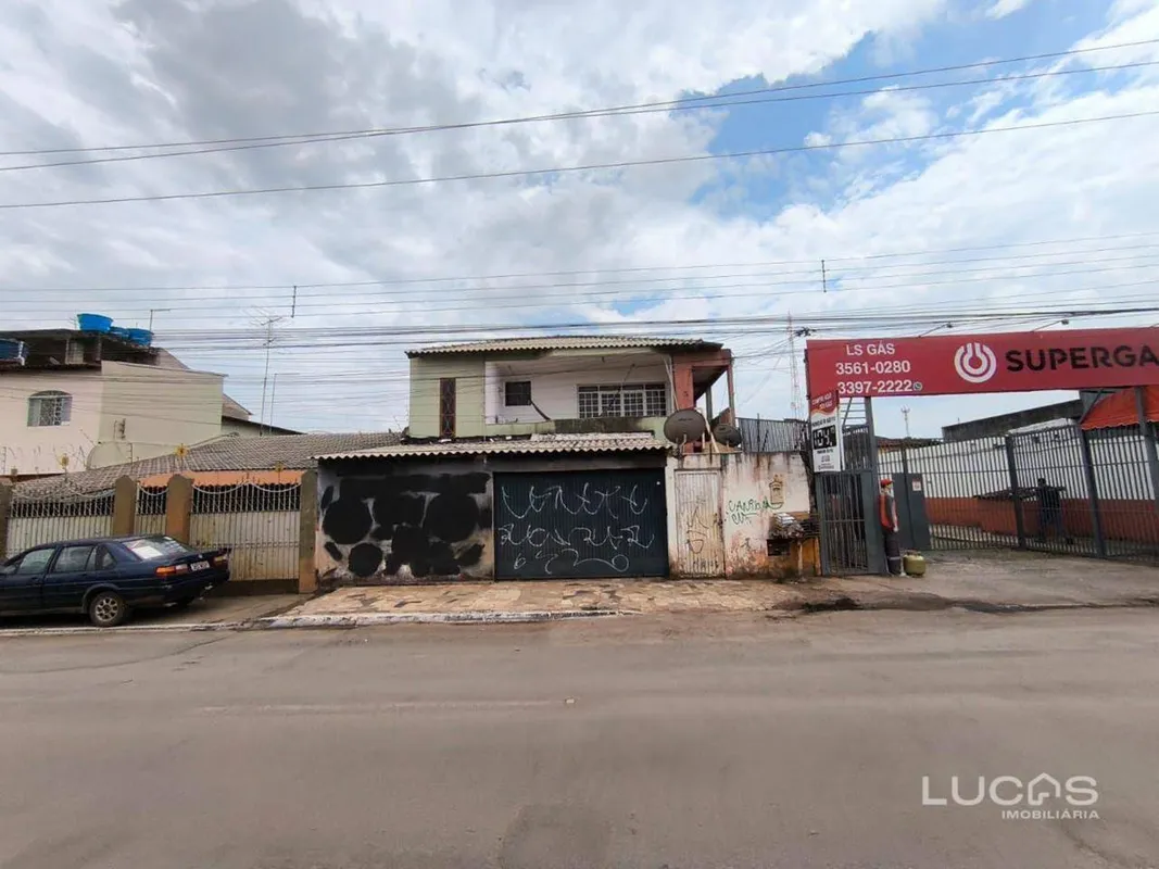 QNG 01 LOTE 21 - TAGUATINGA NORTEExcelente apartamento composto por 01 quarto, s...