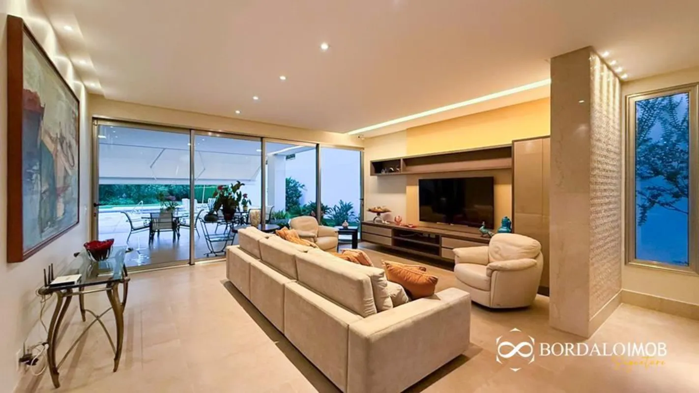 VILLA152282 - Última atualização: 12/06/26 23:30Casa Exclusiva na QI 13 Design C...