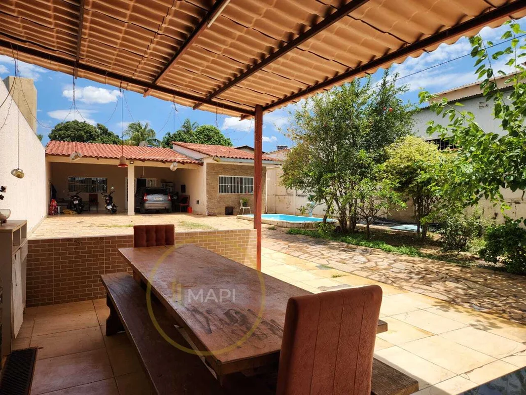 MAPI VENDE unidade assim composta e descrita:- Rua 4 Chácara 30 lote medindo 508...