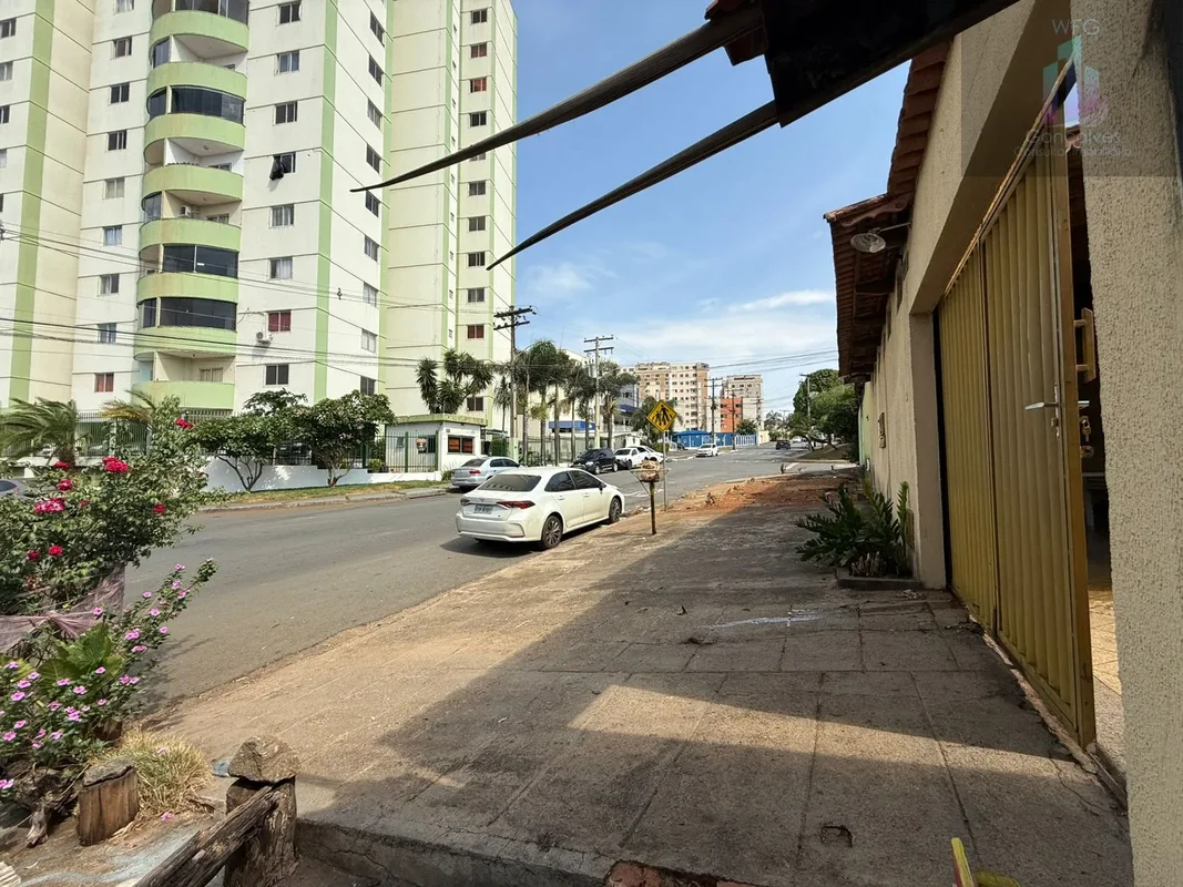 Casa 2 Quartos toda na lage À 800 Mts do Buriti Shopping – Setor dos Afonsos Lo...