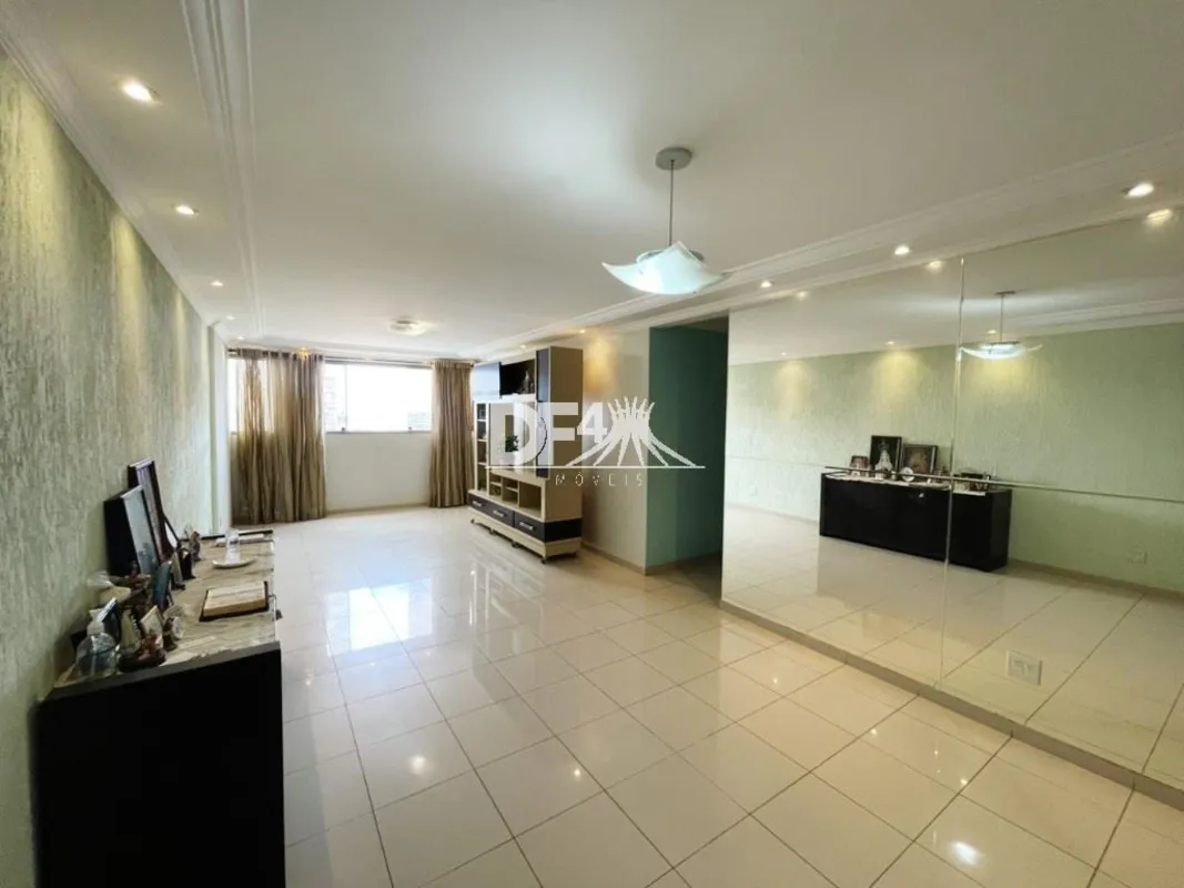 DF4 IMÓVEIS VENDE RESIDENCIAL EVA CAMILO | ÁGUAS CLARASSeu Novo Lar com Espaço, ...