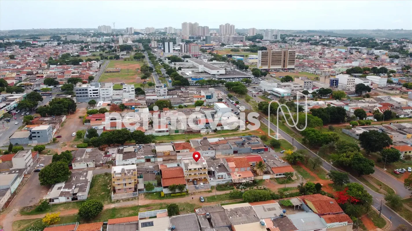 Lote Vazado com 8 Apartamentos e Casa nos FundosRenda mensal de R$ 7.000,00 em a...