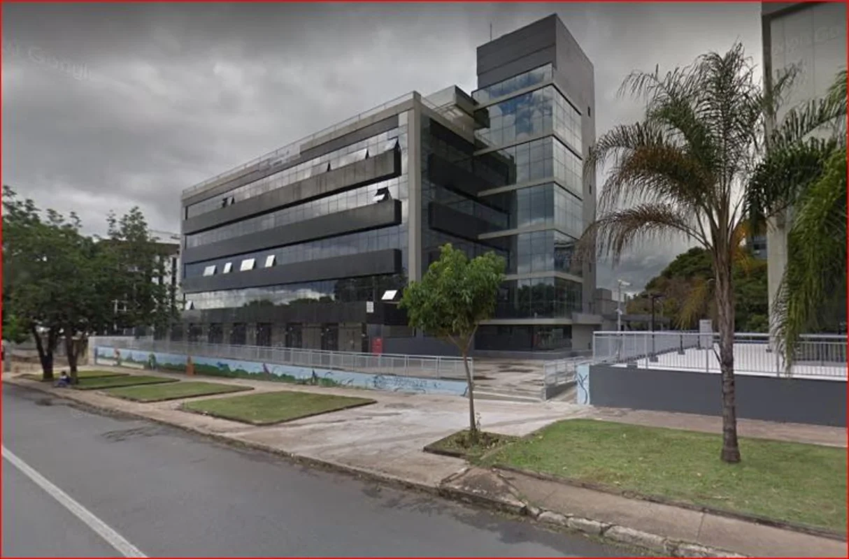 Prédio com excelente localização (SEPN 515 Bloco E), próximo a bancos, academia,...