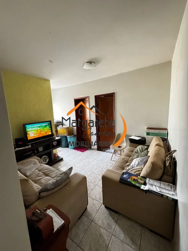 Imobiliária Margarete Corrêa vende Apartamento na quadra 17 de sobradinho I.*Não...