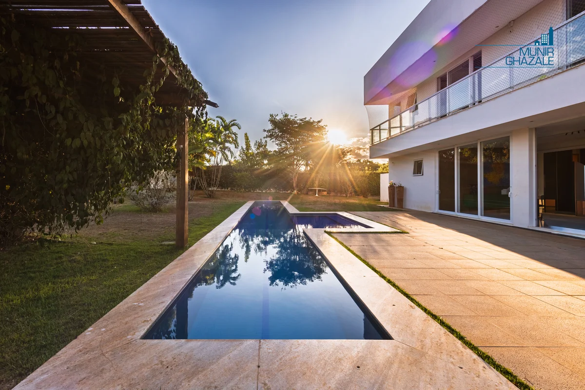  Casa moderna, funcional e cheia de confortoEsta residência combina arquitetura ...