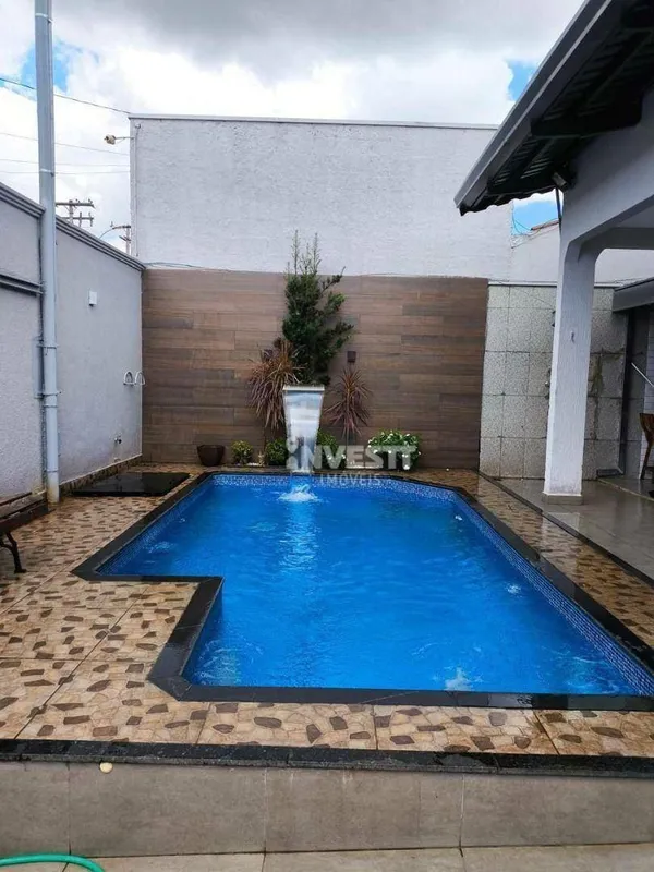 Casa à Venda no Parque Anhanguera Conforto, Lazer e Sofisticação!LOCALIZAÇÃO: En...
