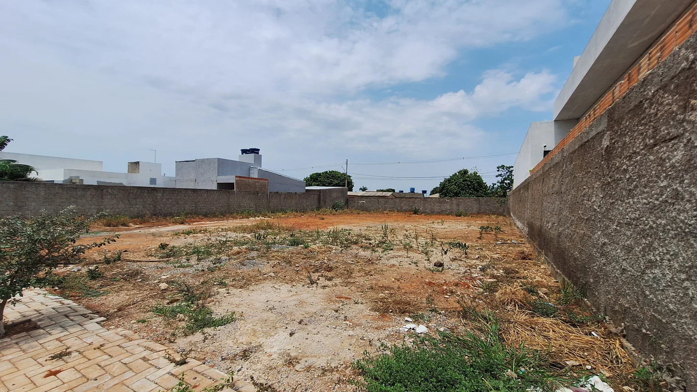Terreno à venda | 400 m² | Ponte Alta – Gama/DFApenas R$ 200.000,00ACEITA FIAT U...