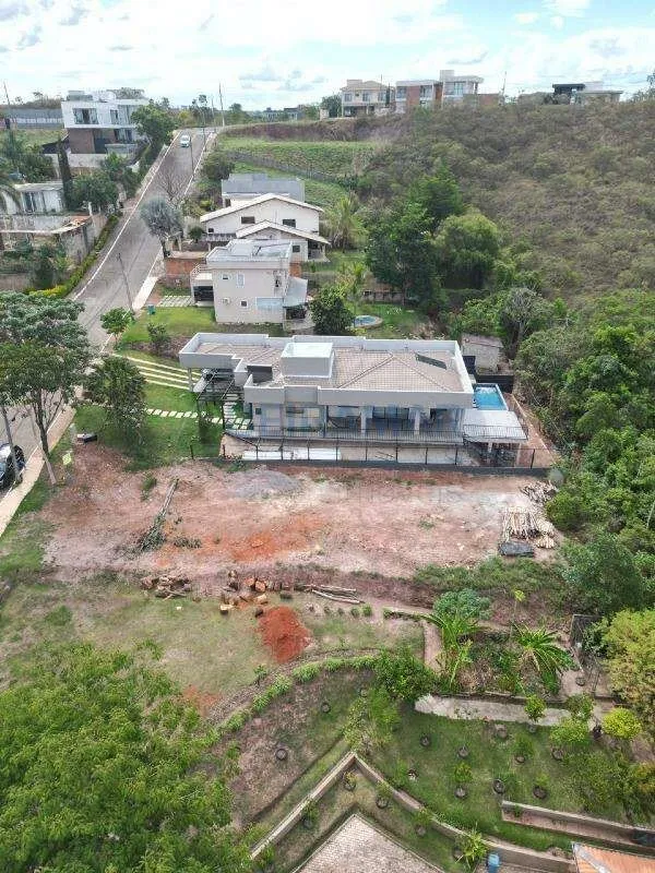 Terreno Exclusivo de 740m² com Vista para a Reserva no Condomínio AMOBB - Jardim...