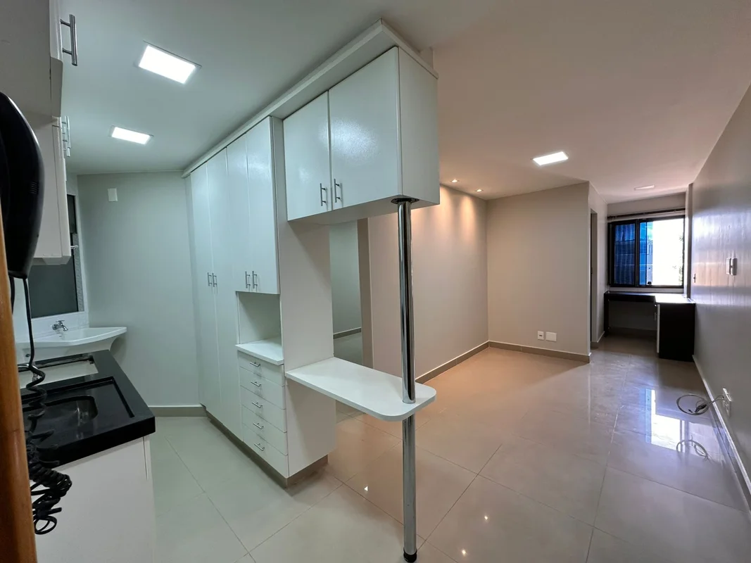 Excelente apartamento no CA 2 do Lago Norte – Localização privilegiada.Descubra ...