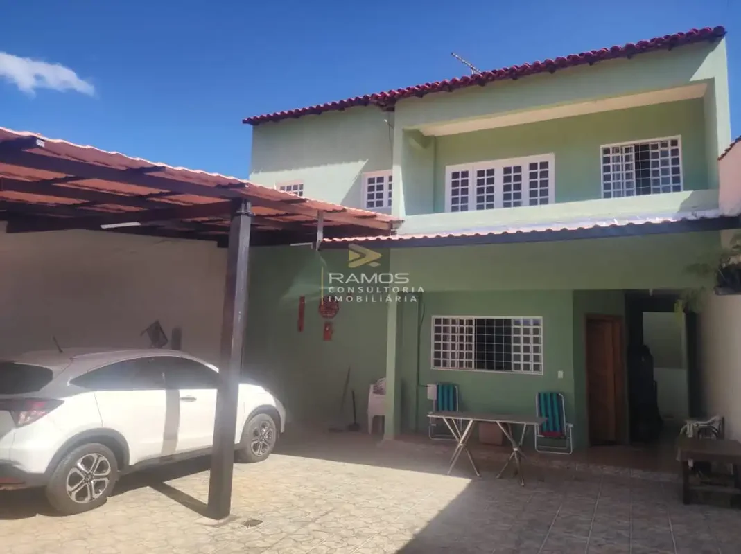 3 quartos/suíte | Varanda | Ótima Localização | Lote 162,00m² | Área Construída ...