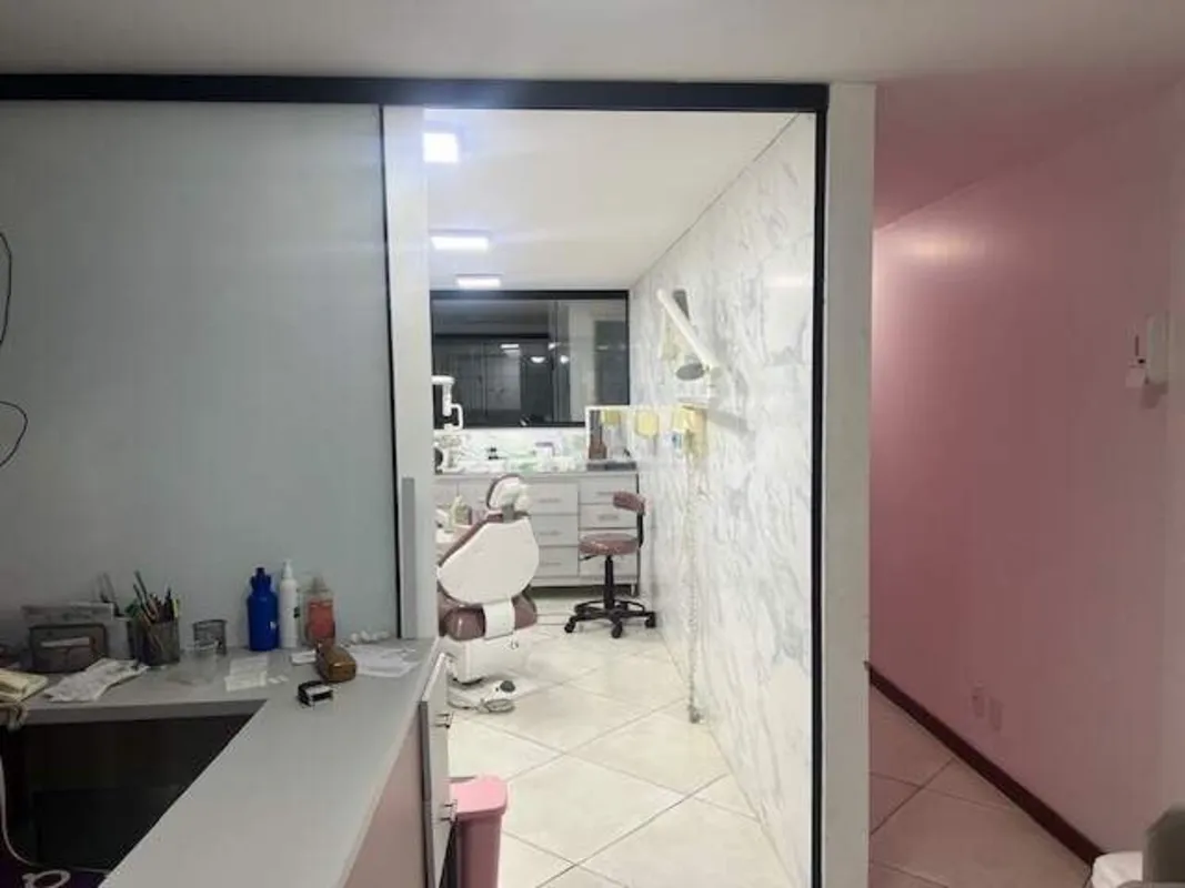 Sala Comercial ou Clínica para Venda em localidade estratégica e pratica na ASA ...