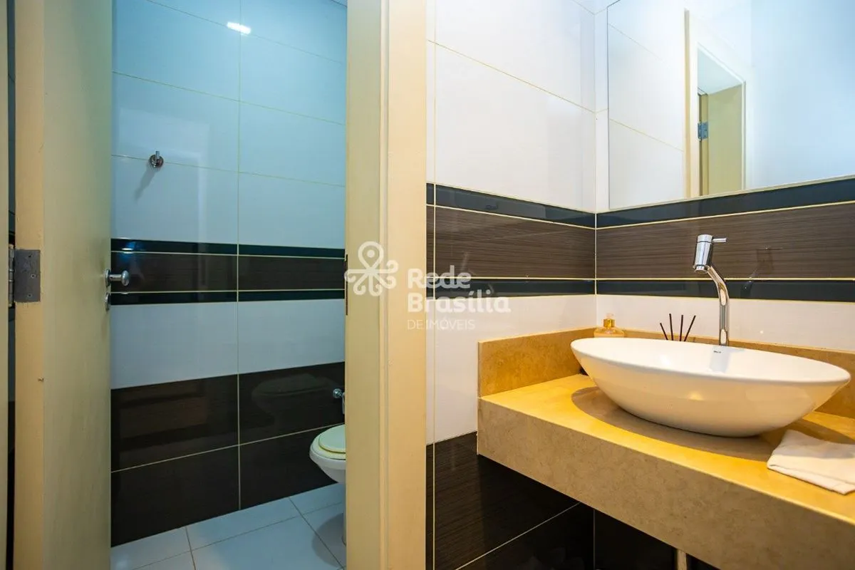 Casa à venda com 4 quartos no Guara II, Guará - R$ 1.39