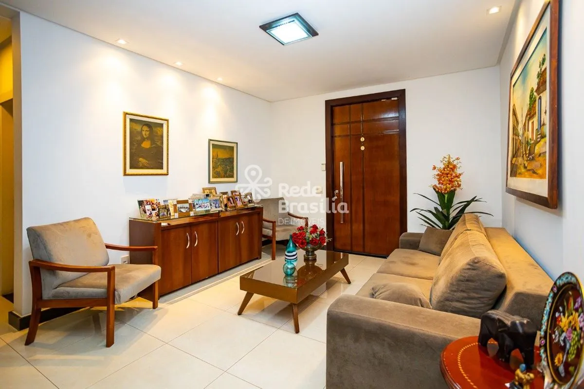 Casa à venda com 4 quartos no Guara II, Guará - R$ 1.39
