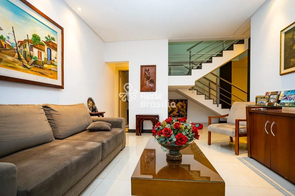 Casa à venda com 4 quartos no Guara II, Guará - R$ 1.39