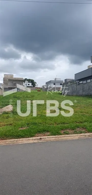 COD U-0028227 - Excelente lote residencial à venda no Setor Jardins Porto, com á...