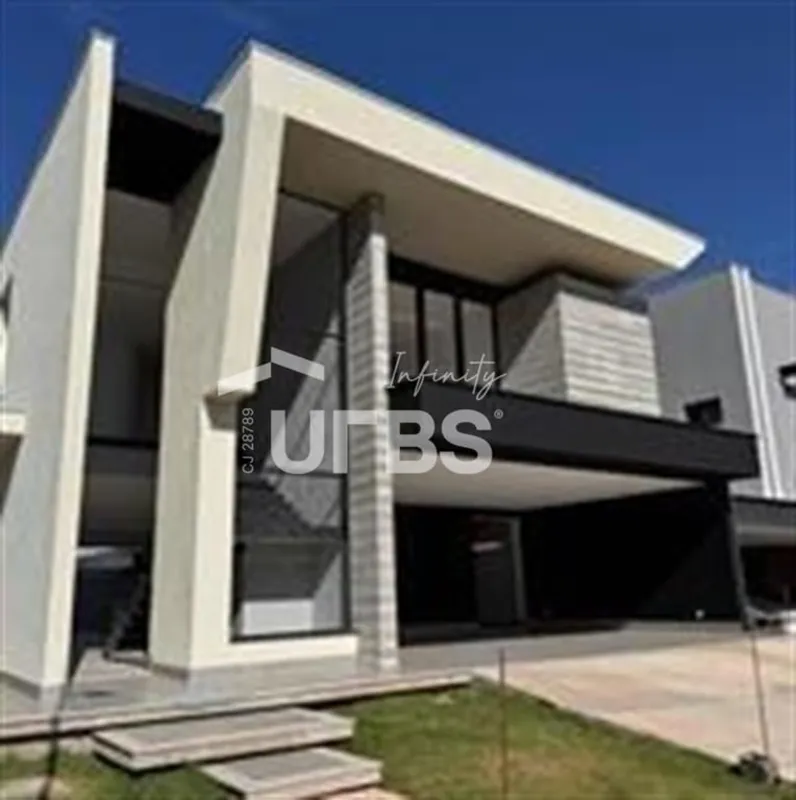 COD U-0024904 - Sobrado Portal do Sol Green Lote: 420,20M2. Área construída: 400...