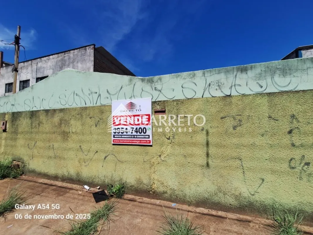 Lote, Jardim Europa 805,00 m²Localização: Av. Contorno Oeste Qd. 70 Lt. 09 Jardi...