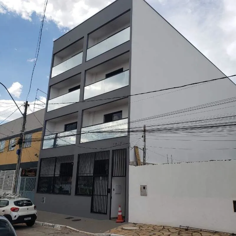 Descubra um apartamento encantador na Quadra 2 Conjunto A, no bairro Varjão, DF....