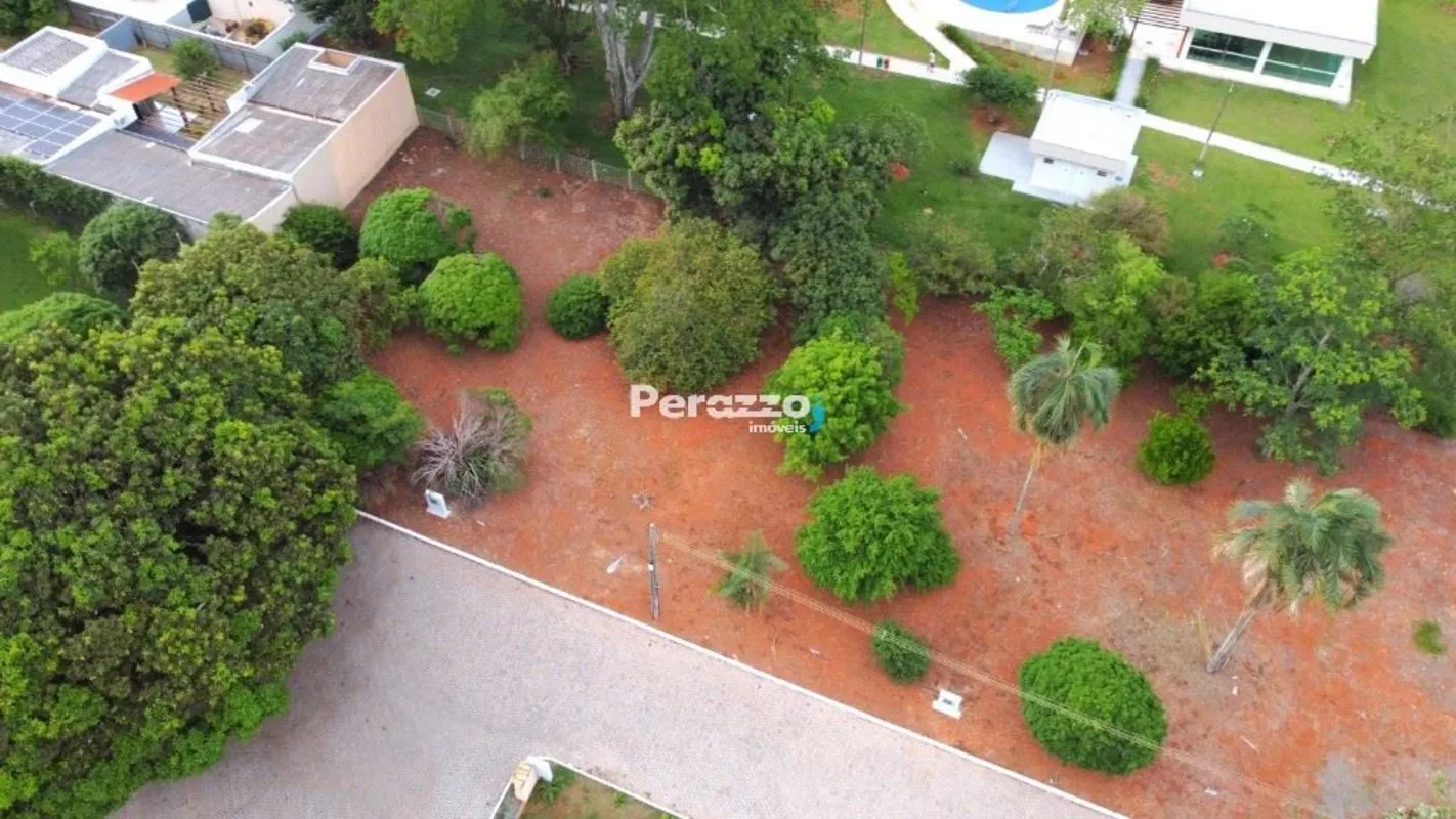 Terreno localizado no Condomínio Privê do Lago Sul - SH TororóPor R$380.000,00Lo...