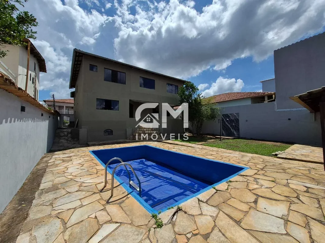 A GM Imóveis vende casa no Condomínio Contagem, Sobradinho/DF.Excelente casa de ...