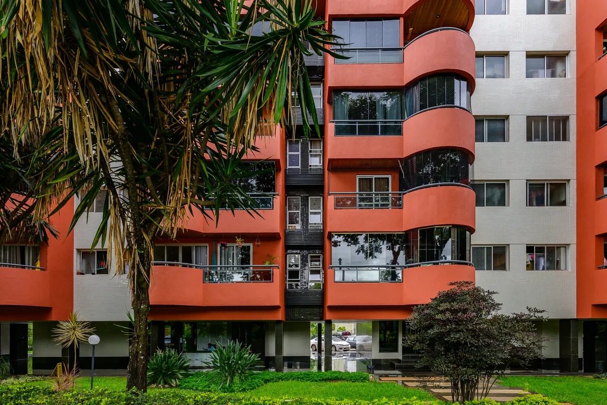 Conquiste o melhor da vida em uma cobertura exclusiva na SQN 215 Bloco B, ASA NO...