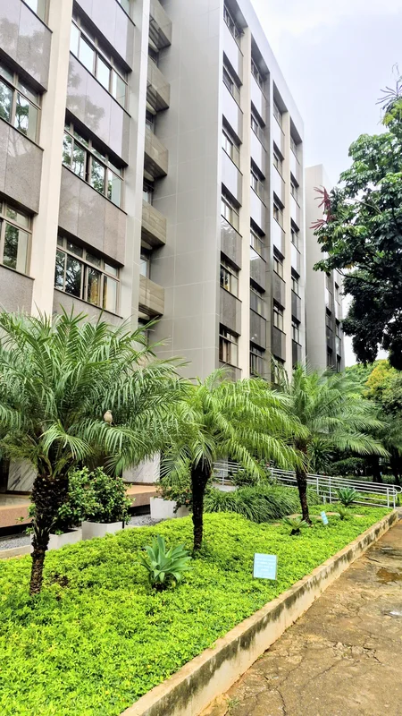 Descubra seu novo lar na, Este apartamento de 102 m², no 6° andar na SQN 313, AS...
