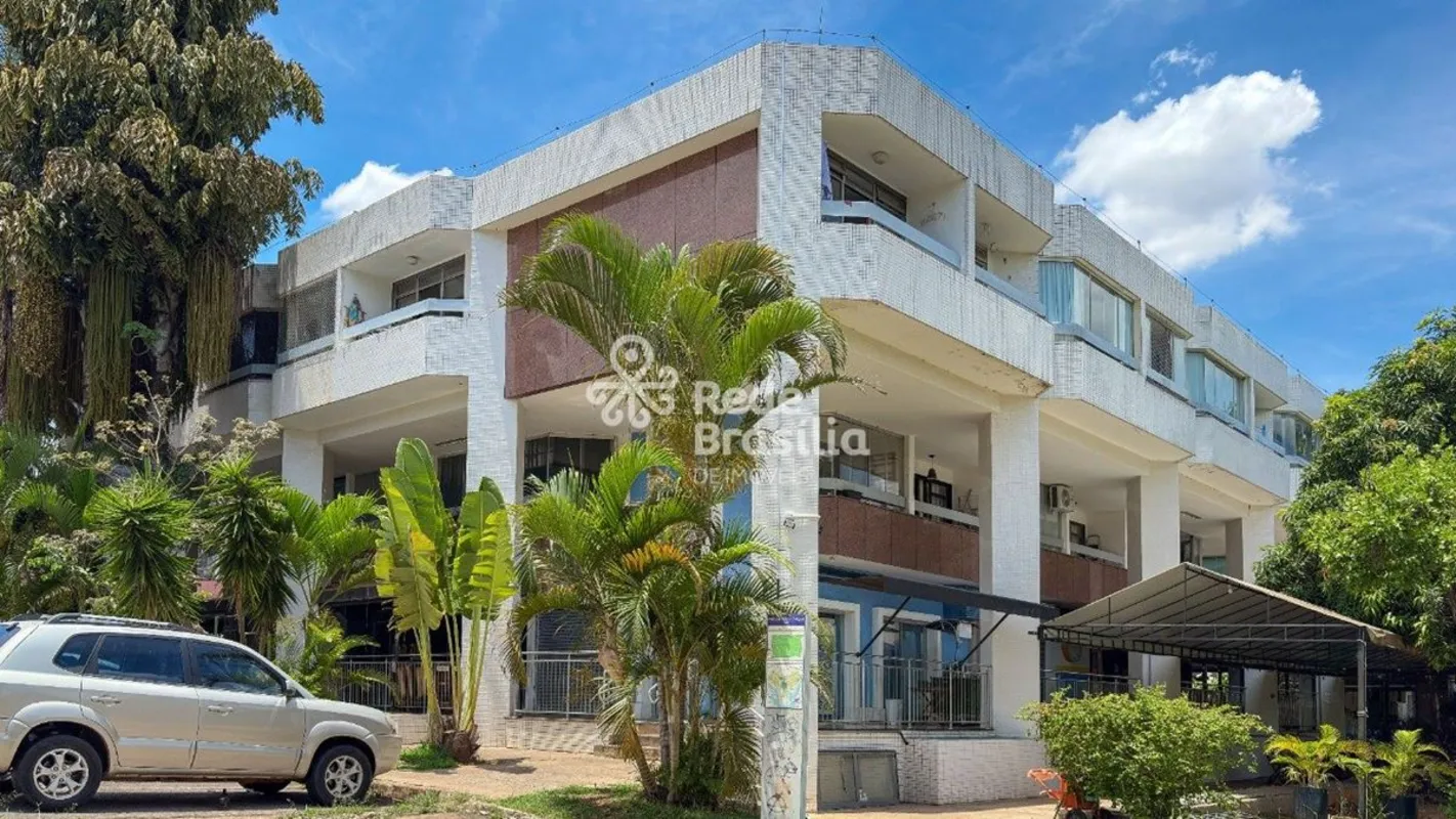Ótima oportunidade na Asa Norte!Kit localizada na CLN 413, 2° andar, com ambient...
