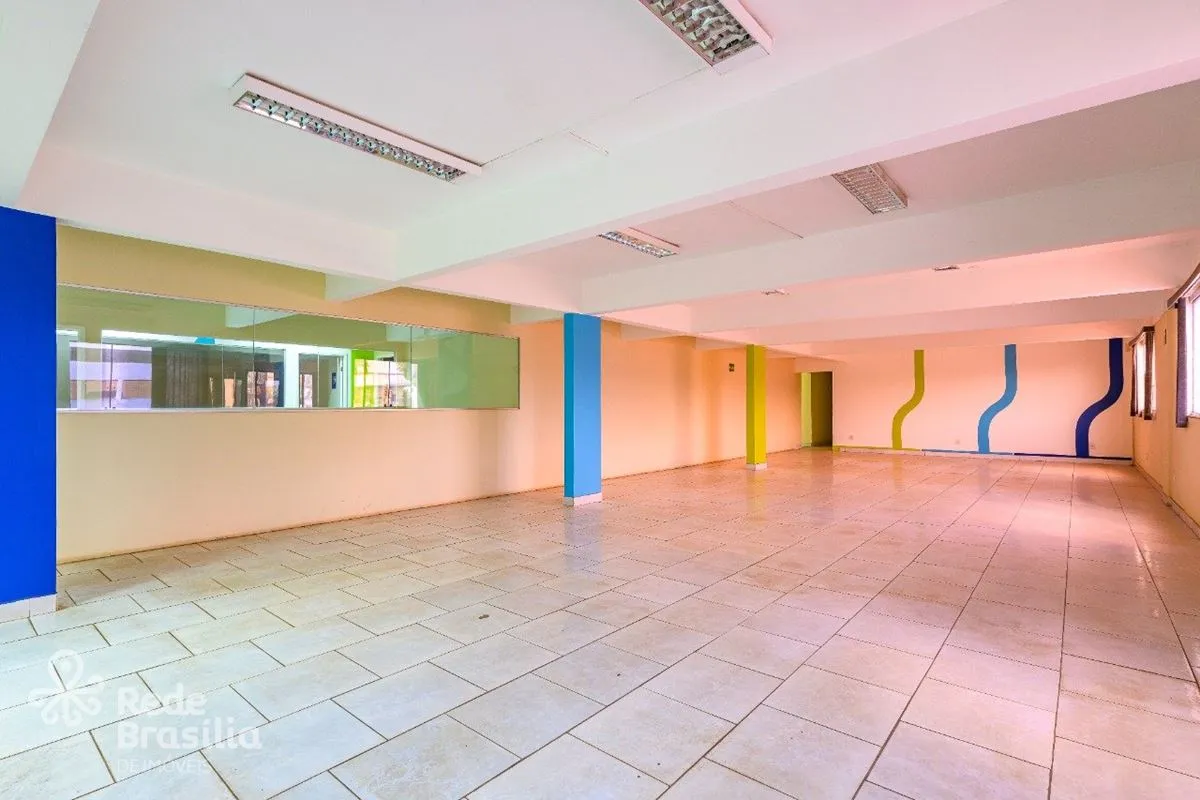 Prédio Comercial à venda - SIBS Quadra 1 | Brasília-DFImóvel ideal para empresas...