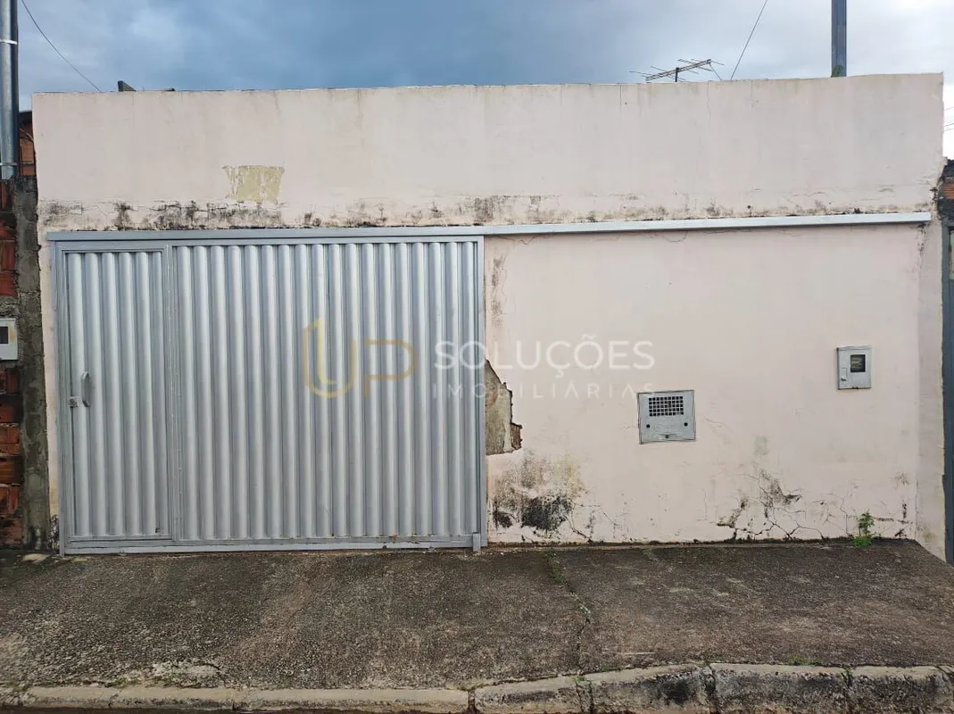1 Quarto | 3 Vagas | | Área de serviço| Terreno:200m² | Construção: 100m² | R$ 1...