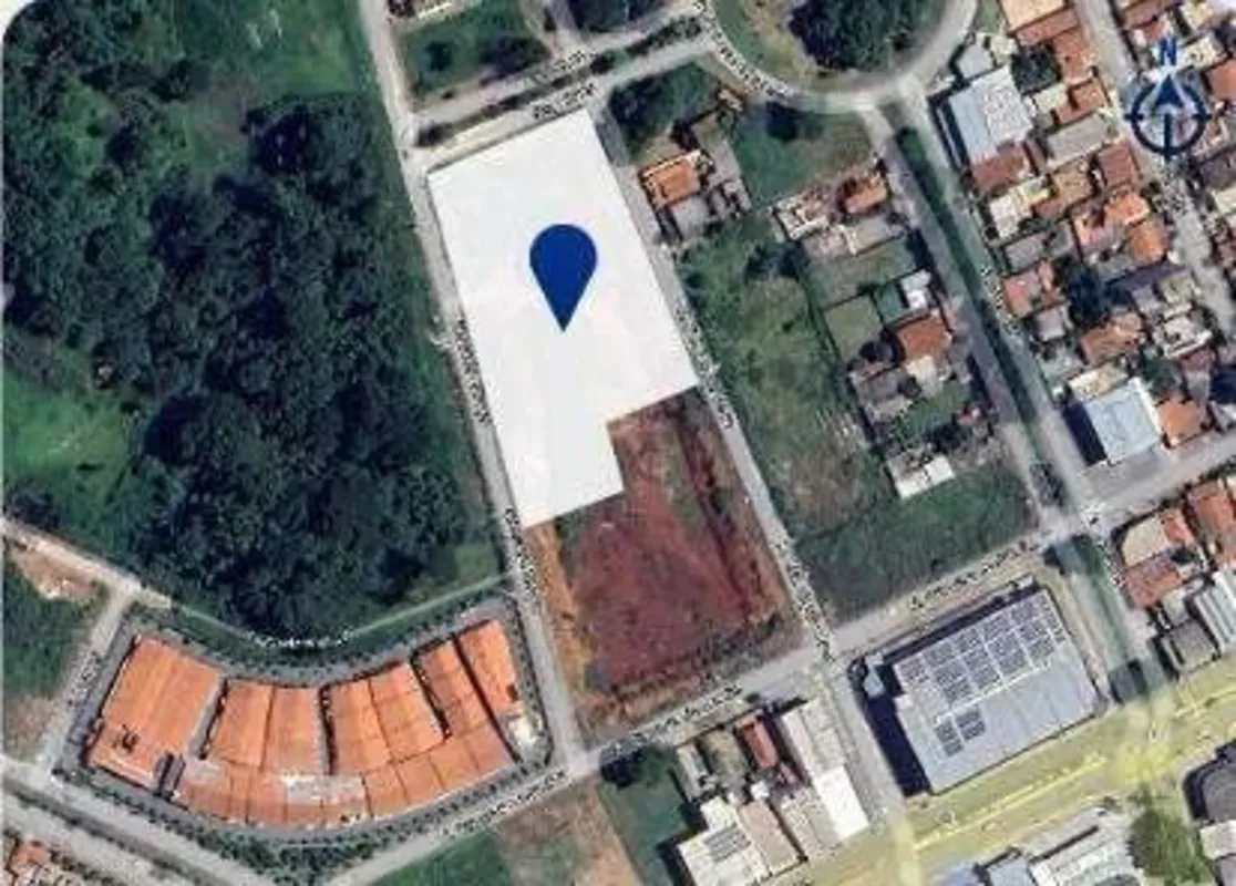 Área à Venda Frente ao Parque Cascavel - 7.580 m² Privativos em Região Nobre de ...