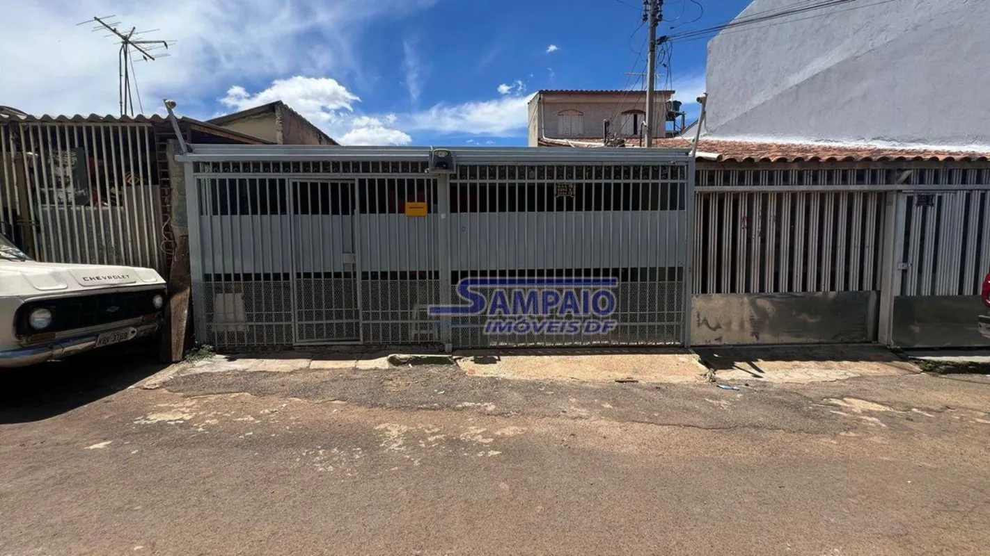 Casa com 3 Quartos na QNL 18 Conjunto B Taguatinga Norte!Excelente oportunidade ...