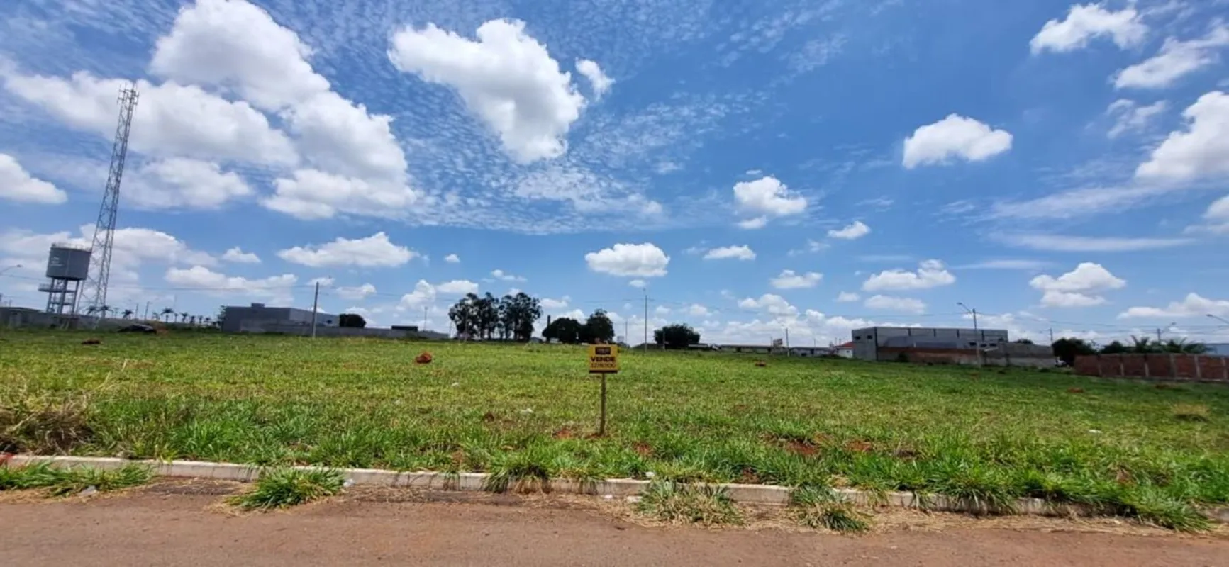 Terreno Terreno 250m² no Setor Solange - Trindade- Área total do terreno: 250m²-...