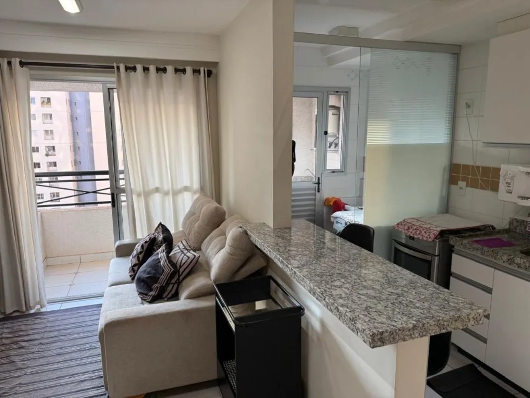 Flat de 44 mÂ² com 01 quarto (suÃ­te), sala e cozinha integradas, totalmente mob...