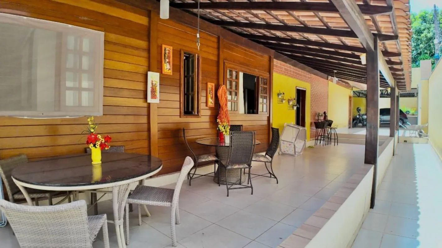 VENDE-SE Casa na Arniqueira Condomínio Recanto dos Pássaros -Detalhes do imóvel:...
