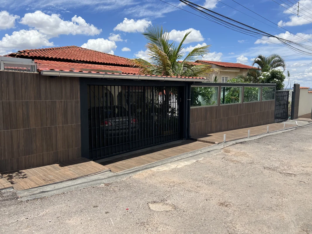 Descubra esta excelente casa à venda na Arniqueira, em Águas Claras, DF: um lar ...