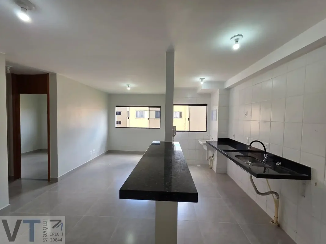ACEITO FINANCIAMENTO, FGTS e CARRO COMO ENTRADA!APARTAMENTO DESOCUPADO! COM VAGA...