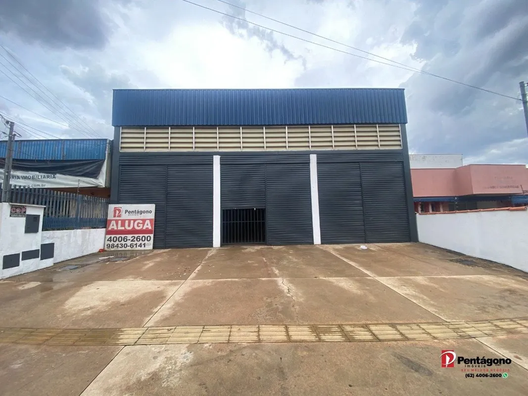 Galpão Comercial Amplo e Muito Bem Localizado - Próximo ao Aeroporto de GoiâniaE...