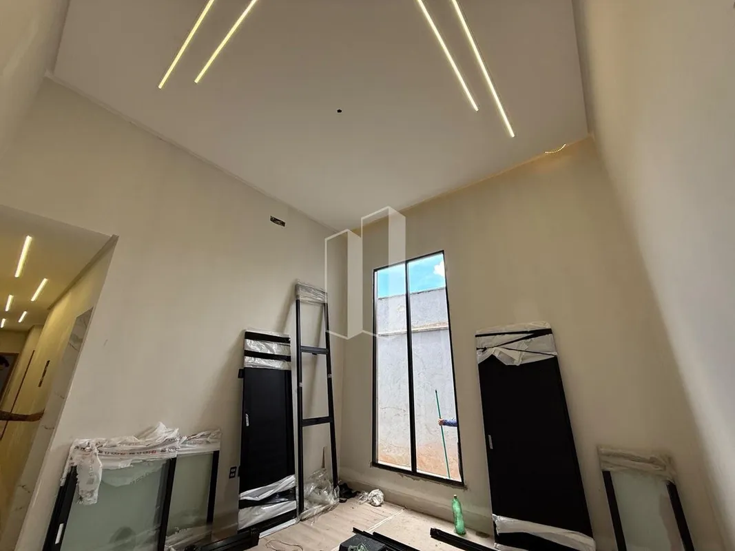 Casa Térrea de 125m² em fase de finalização Casa Nova! 125m² de construção 180m²...
