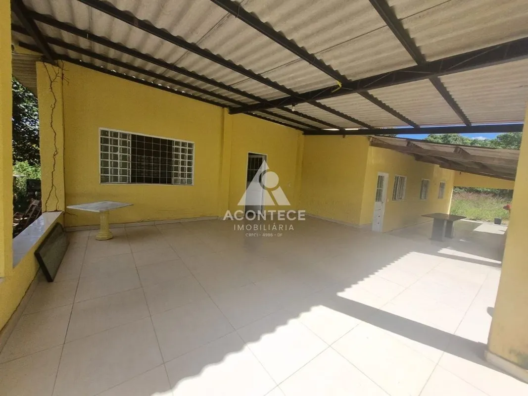 CHÁCARA COMPLETA COM 30.000 m²! ÁGUAS LINDAS DE GOIÁS.Oportunidade:São mais de t...