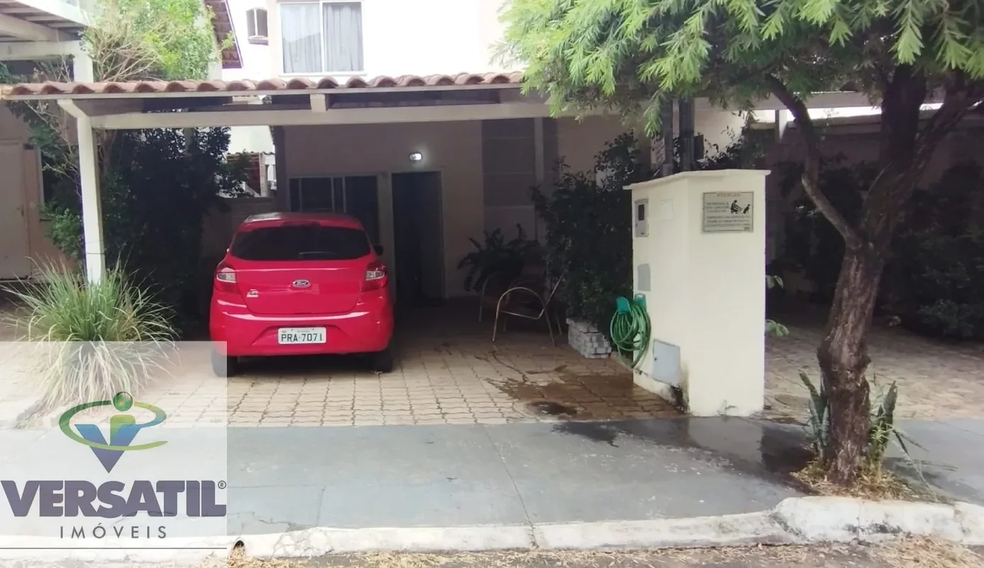 OPORTUNIDADE À VENDA!!!Sobrado em condomínio fechado com excelente localização S...