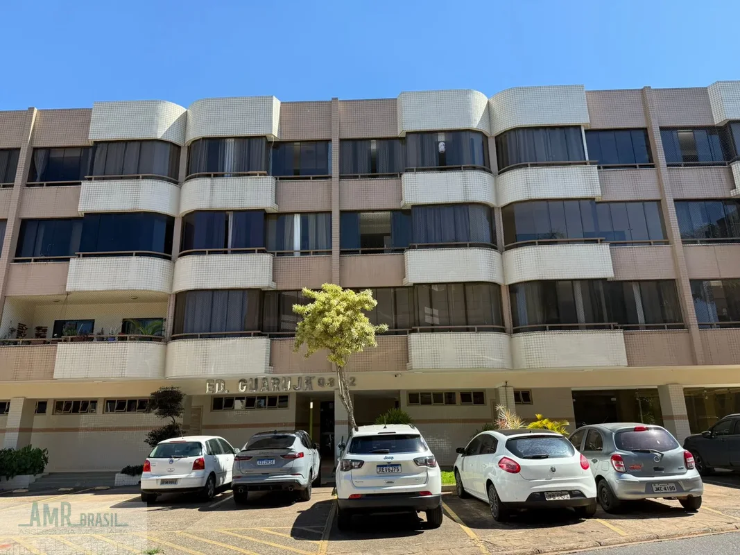 Excelente apartamento de 60m² reformado. - Sudoeste econômico bem localizado. - ...